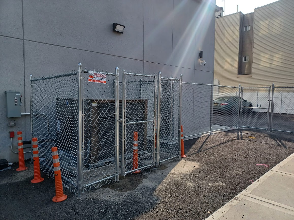 Commercial Chain Link Fencing Gallery Image 9